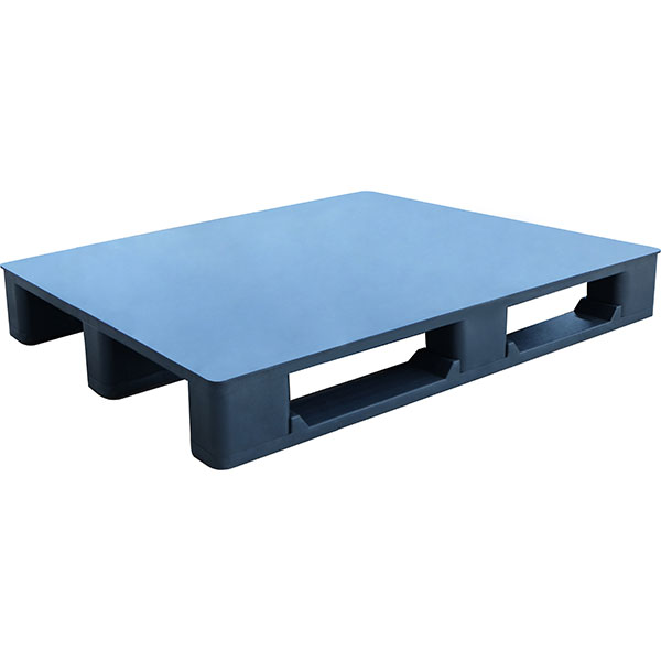 Stackable Plastic Pallet 90 x 120 cm | Closed Deck
